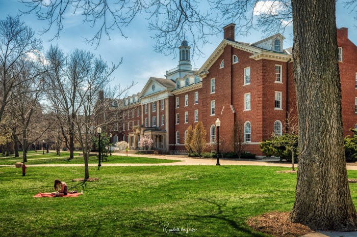 Moulton hall illinois state university